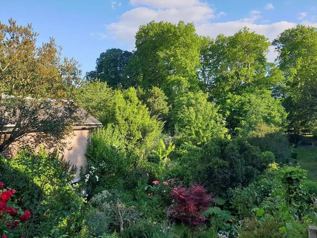 La Petite Maison Du Jardin D'Apollon Dourdan Exterior foto